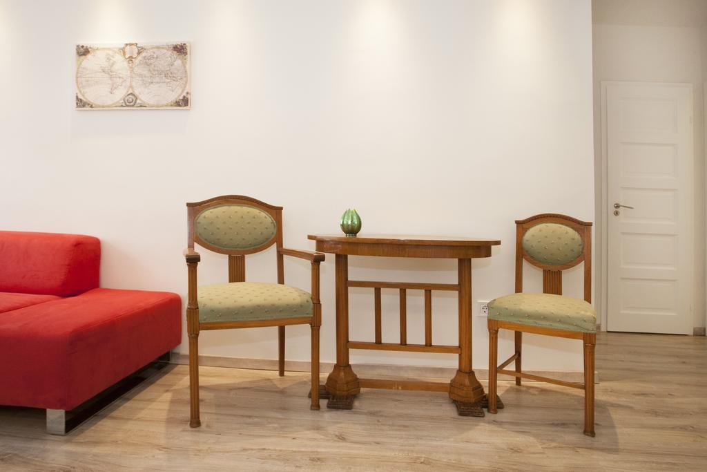 Апартаменти Ilona 2 Bedrooms In The Center
