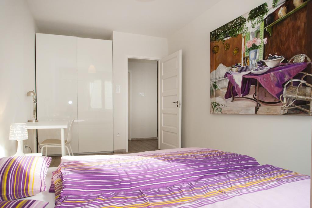 Апартаменти Ilona 2 Bedrooms In The Center