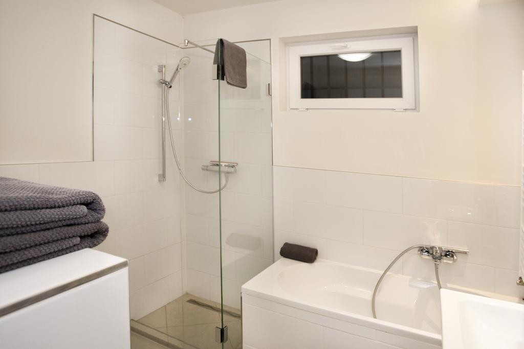 Апартаменти Ilona 2 Bedrooms In The Center